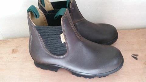 New Jim Green Boots size 6 