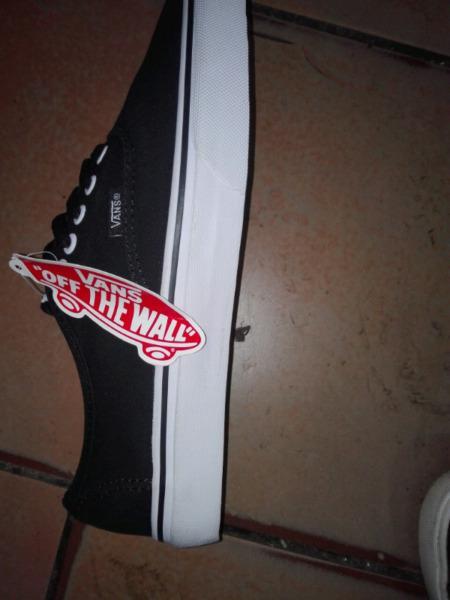 Vans ® kicks  