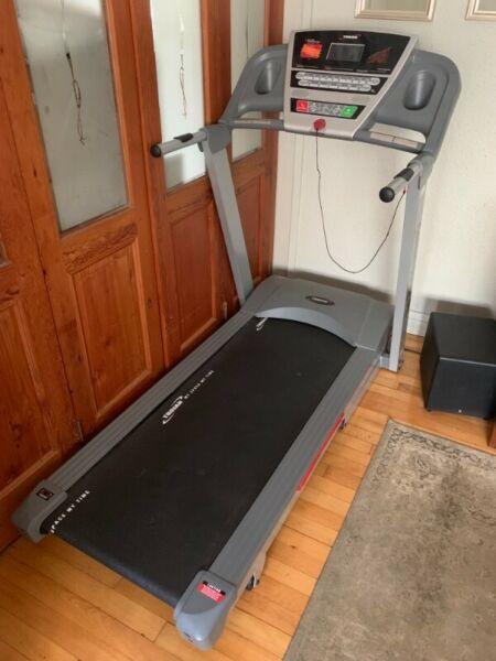 Treadmill for sale 