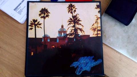 The Eagles - Hotel California Vinyl record 
