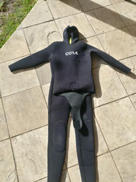 Coral open cell dive wetsuit 
