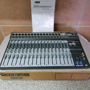 Hybrid Professional 20 Channel Mixer 