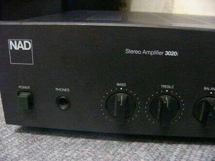 NAD 3020i Amp  