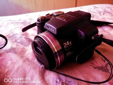 Panasonic Fz45 camera with all accessories 