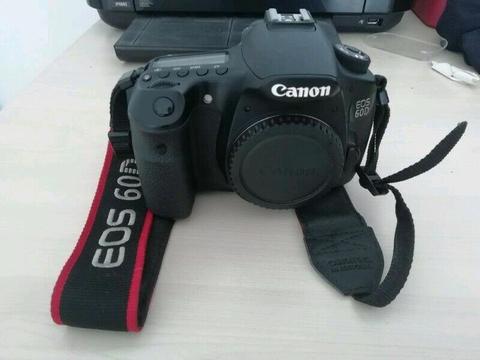Canon 60D DSLR including Canon EF-S 24mm f/2.8 prime lens for sale 