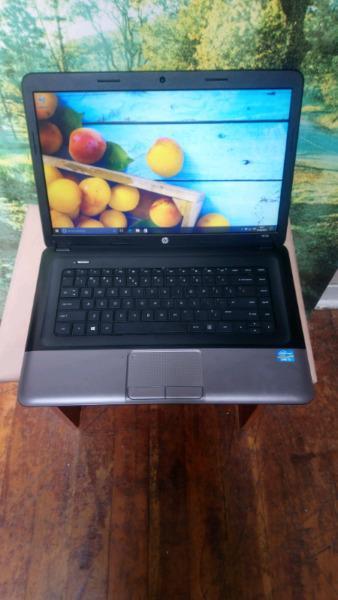 HP 250 CORE i3 ONLY R2700!  