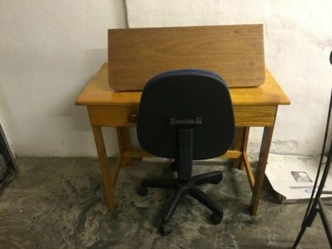 Desk and chair 