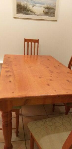 Oregan pine table and 6 chairs 