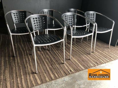 Aluminium and Plastic outdoor Chairs x 5 