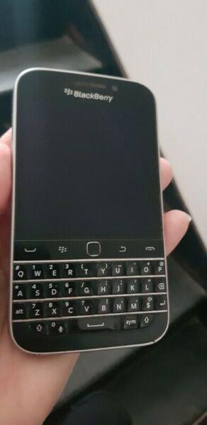 Blackberry classic q10 