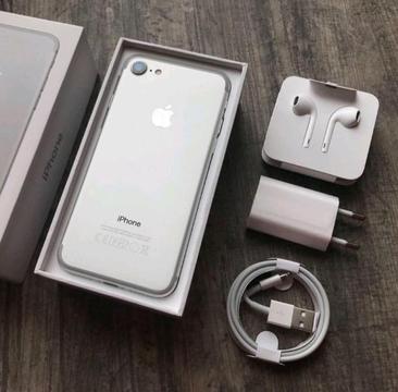 128GB IPHONE 7 SILVER IN THE BOX -TRADE INS WELCOME 
