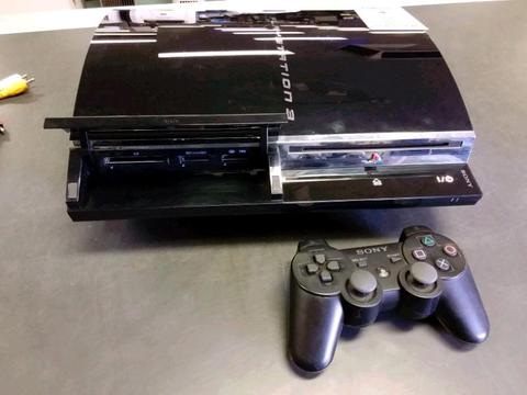 Sony Ps3 Fat 60gb phat in perfect condition Limited edition 