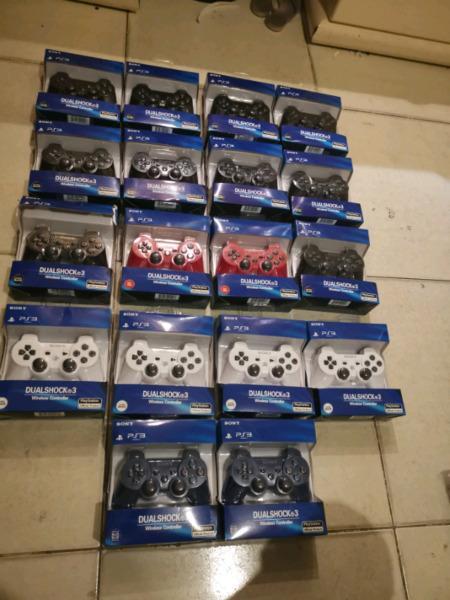 Sony dualshock 3 Ps3 controlers R350 each sealed original sony remotes 